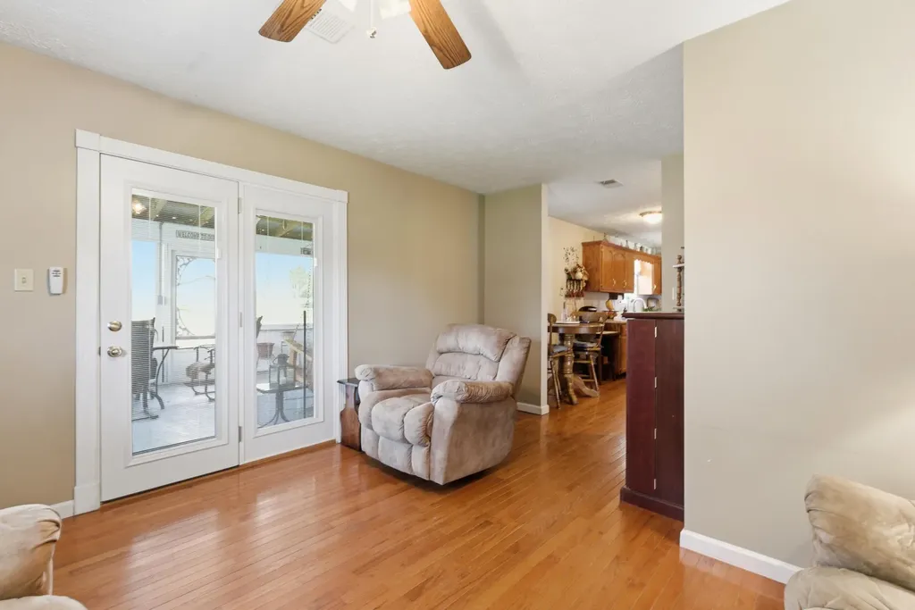 122 Raven Drive Berea KY 40403