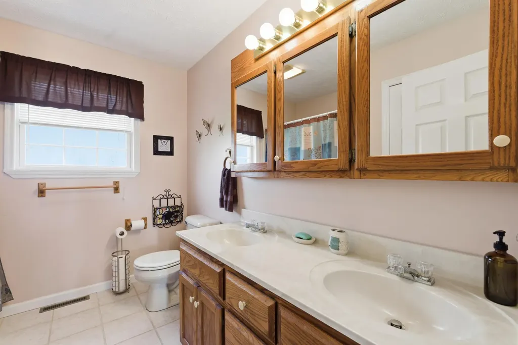 122 Raven Drive Berea KY 40403
