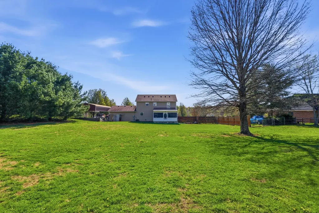 122 Raven Drive Berea KY 40403