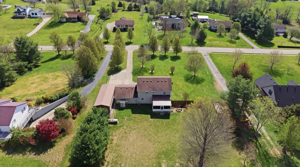 122 Raven Drive Berea KY 40403