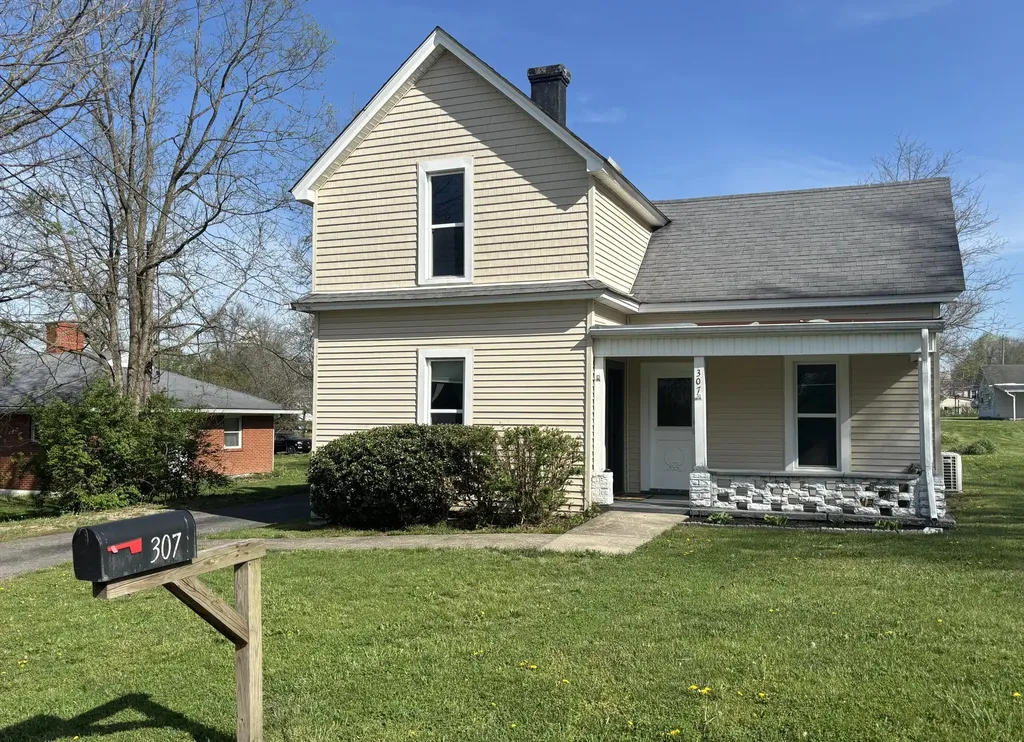 307 W Main Street Burgin KY 40310