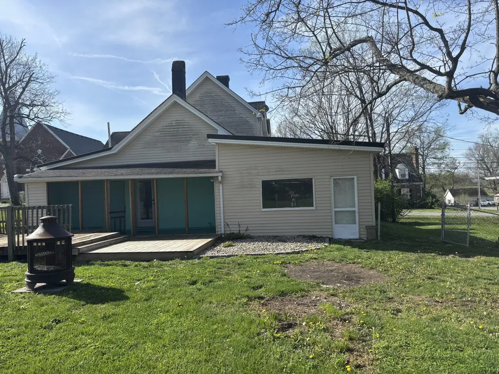 307 W Main Street Burgin KY 40310
