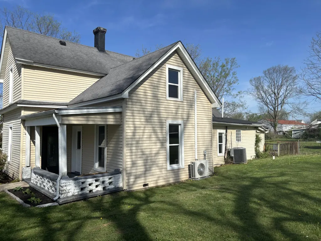 307 W Main Street Burgin KY 40310