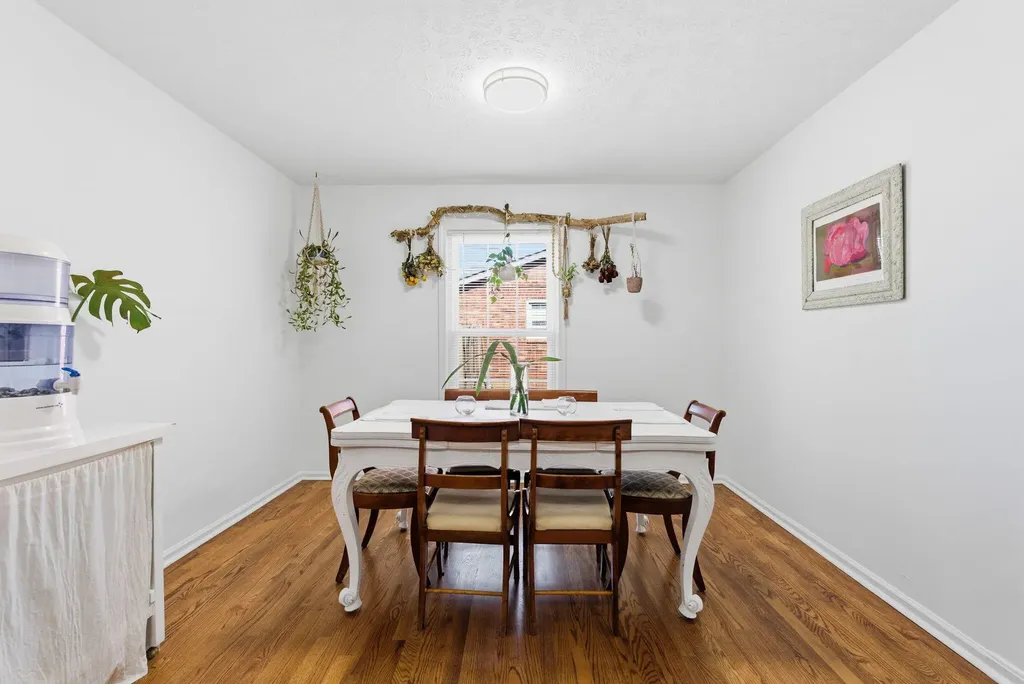 105 Queensway Drive Versailles KY 40383