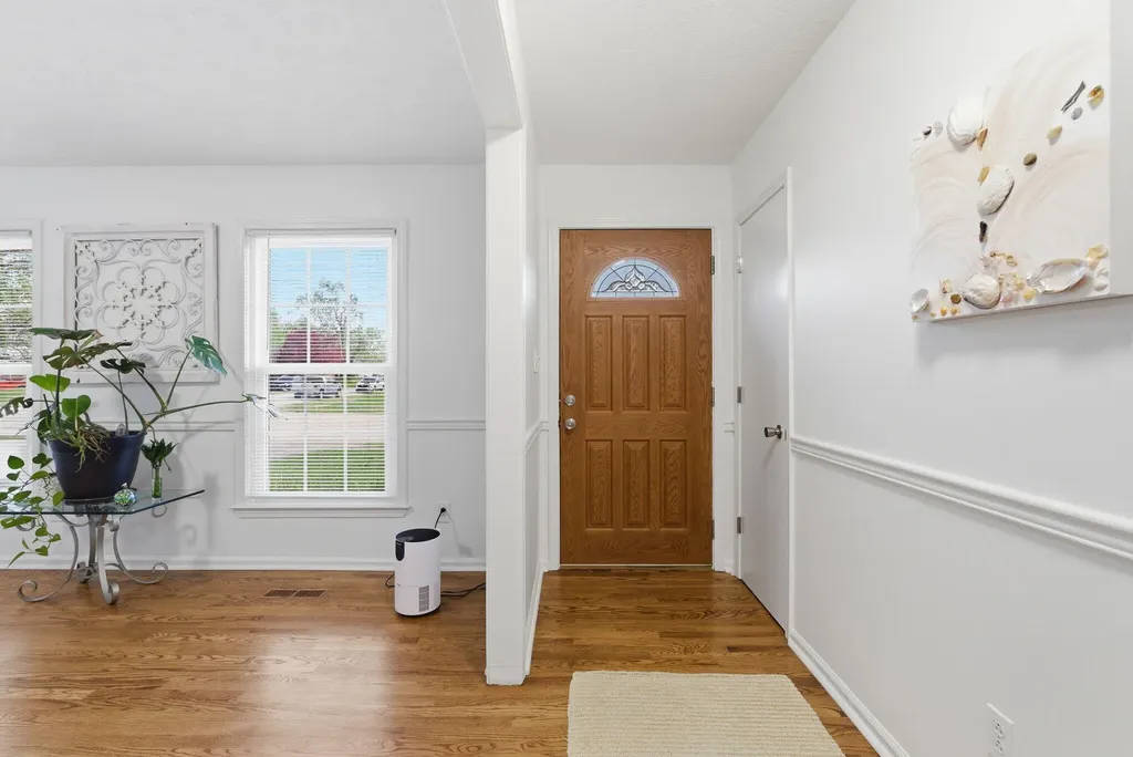 105 Queensway Drive Versailles KY 40383