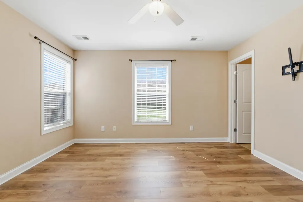 504 Rain Garden Way Lexington KY 40511