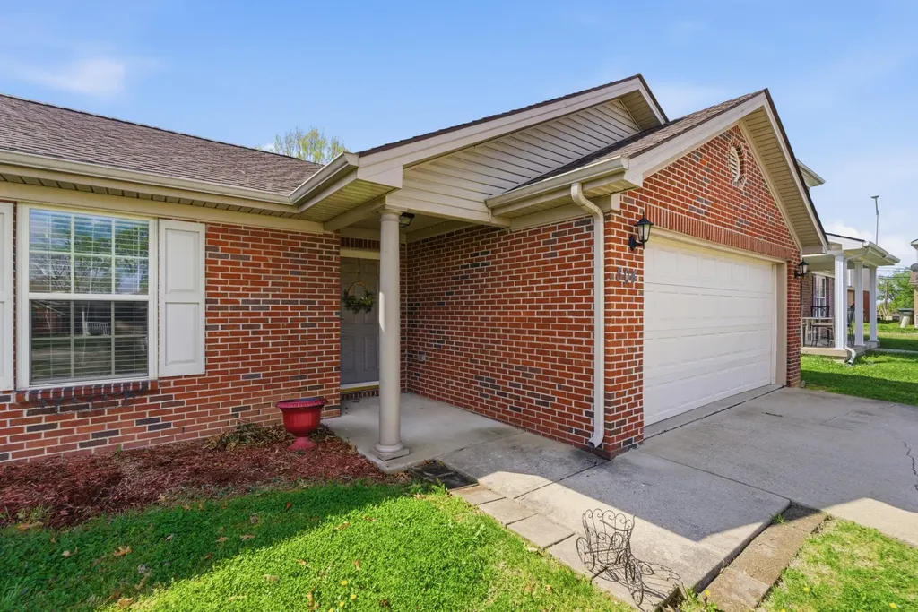 504 Rain Garden Way Lexington KY 40511