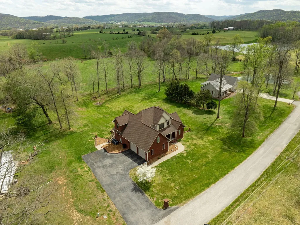 575 Sunset Boulevard Monticello KY 42633