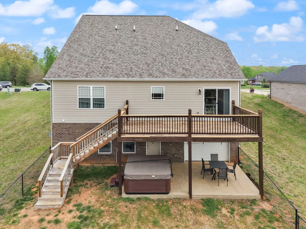 413 Natures Valley Drive Somerset KY 42503