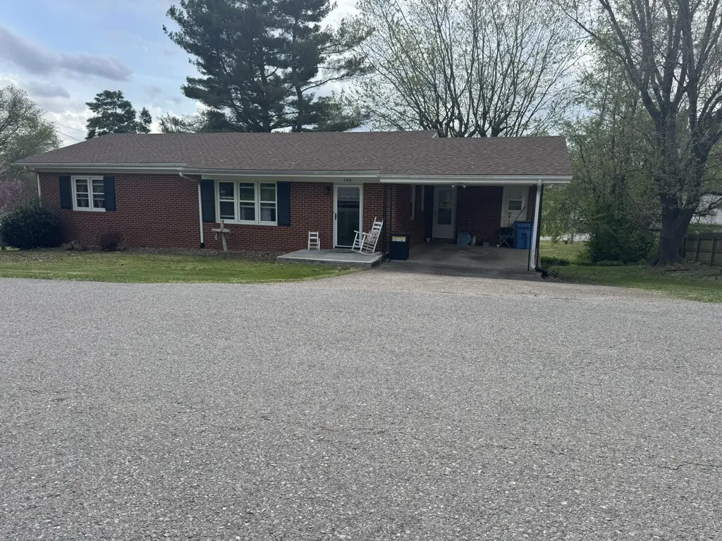 146 Grand Avenue Glasgow KY 42141