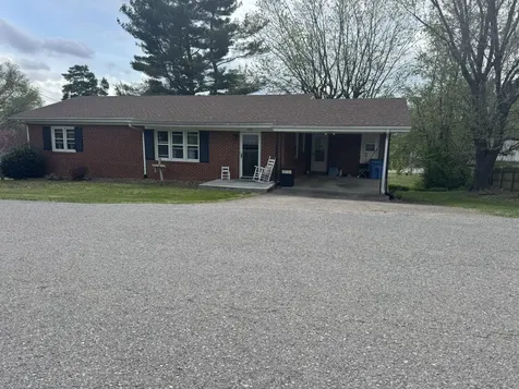 146 Grand Avenue Glasgow KY 42141
