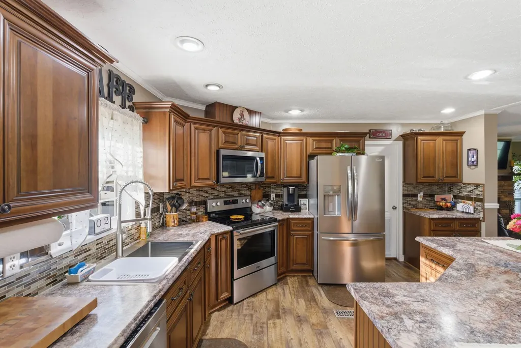 409 Pedro Pike Cynthiana KY 41031