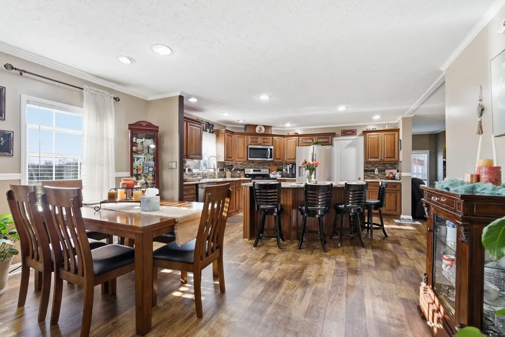 409 Pedro Pike Cynthiana KY 41031