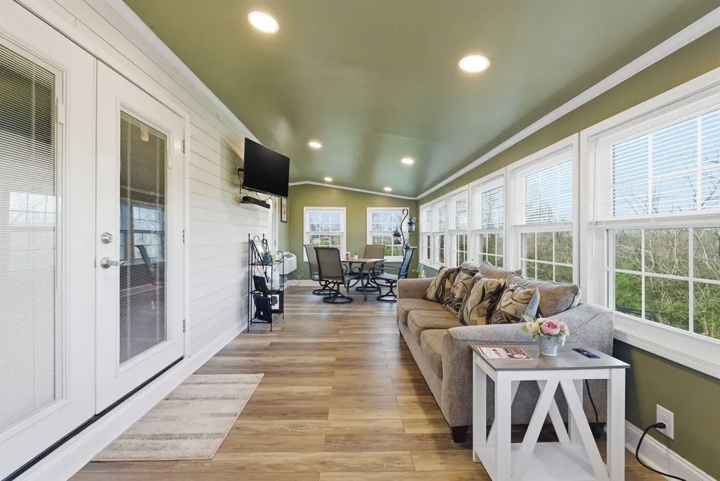 409 Pedro Pike Cynthiana KY 41031
