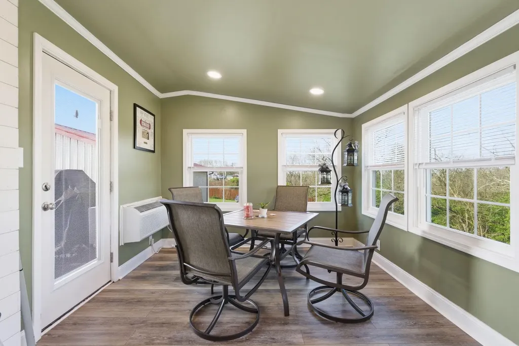 409 Pedro Pike Cynthiana KY 41031