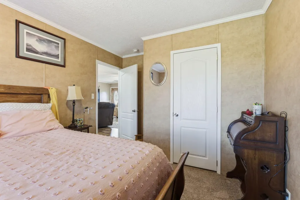409 Pedro Pike Cynthiana KY 41031