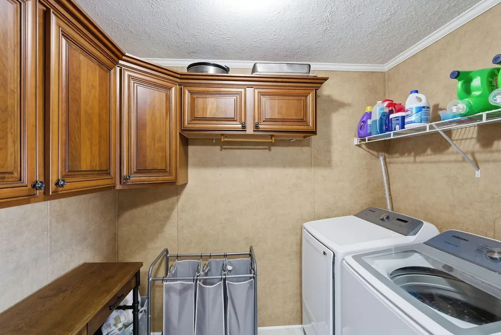 409 Pedro Pike Cynthiana KY 41031