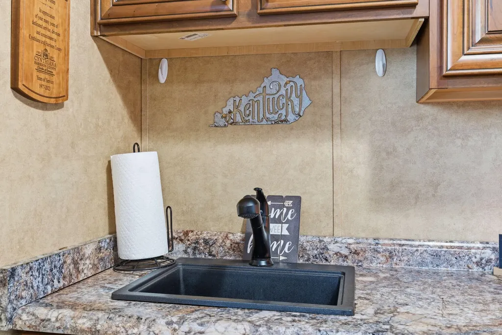 409 Pedro Pike Cynthiana KY 41031