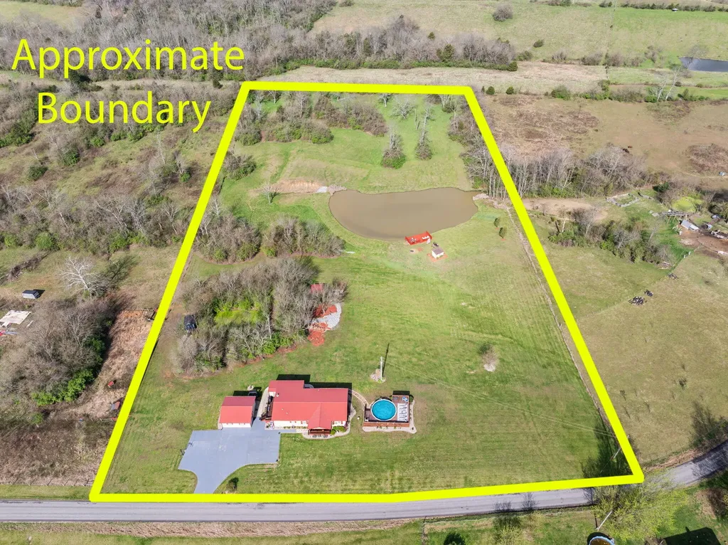409 Pedro Pike Cynthiana KY 41031