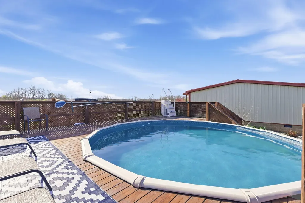 409 Pedro Pike Cynthiana KY 41031