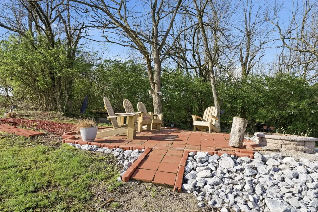 409 Pedro Pike Cynthiana KY 41031