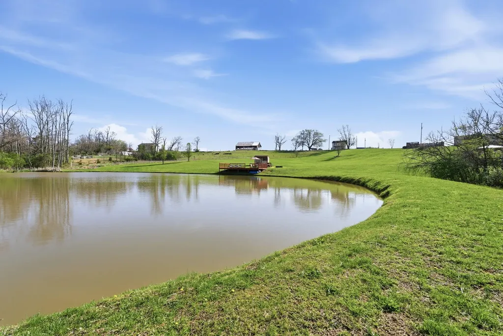 409 Pedro Pike Cynthiana KY 41031