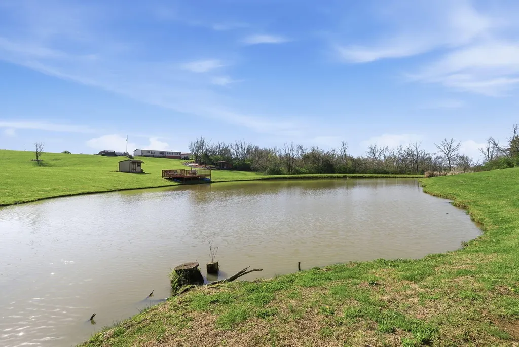 409 Pedro Pike Cynthiana KY 41031
