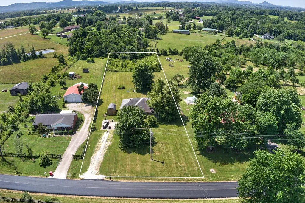 1657 Brassfield Road Richmond KY 40475