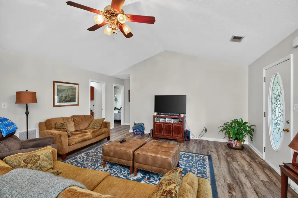 1657 Brassfield Road Richmond KY 40475