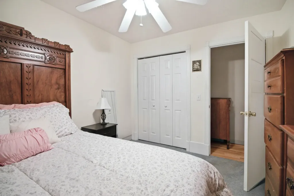 158 Pine Grove School Road London KY 40744