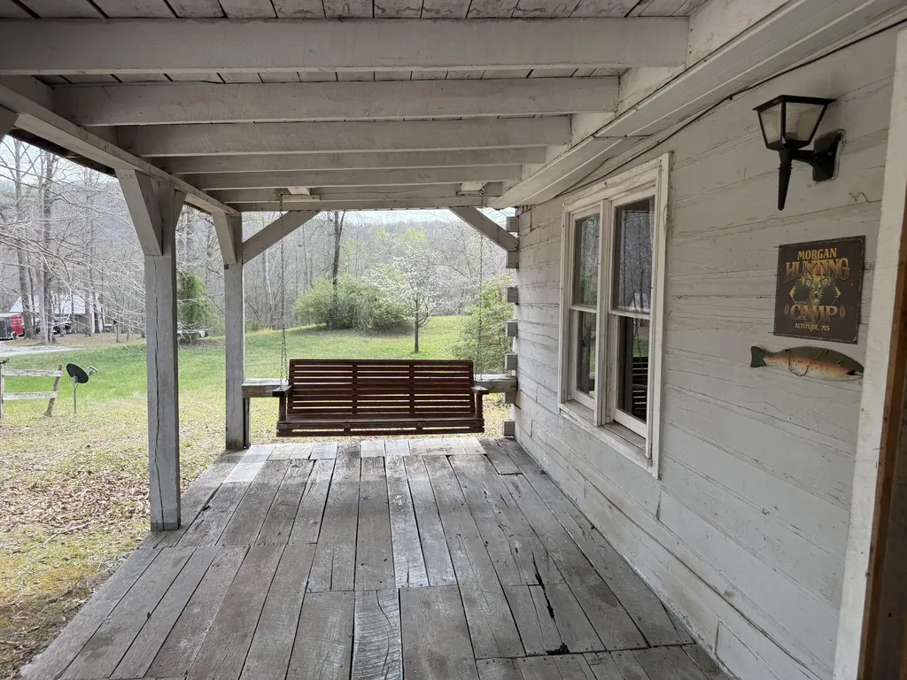 1906 Green Ford Road Monticello KY 42633