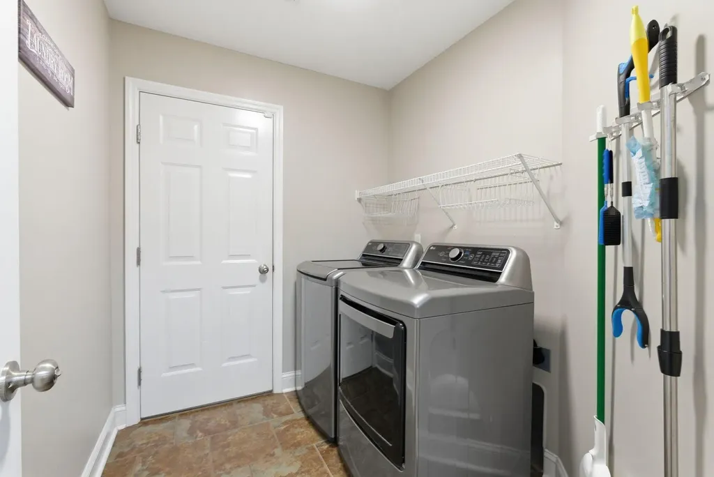 308 Oxford Circle Richmond KY 40475