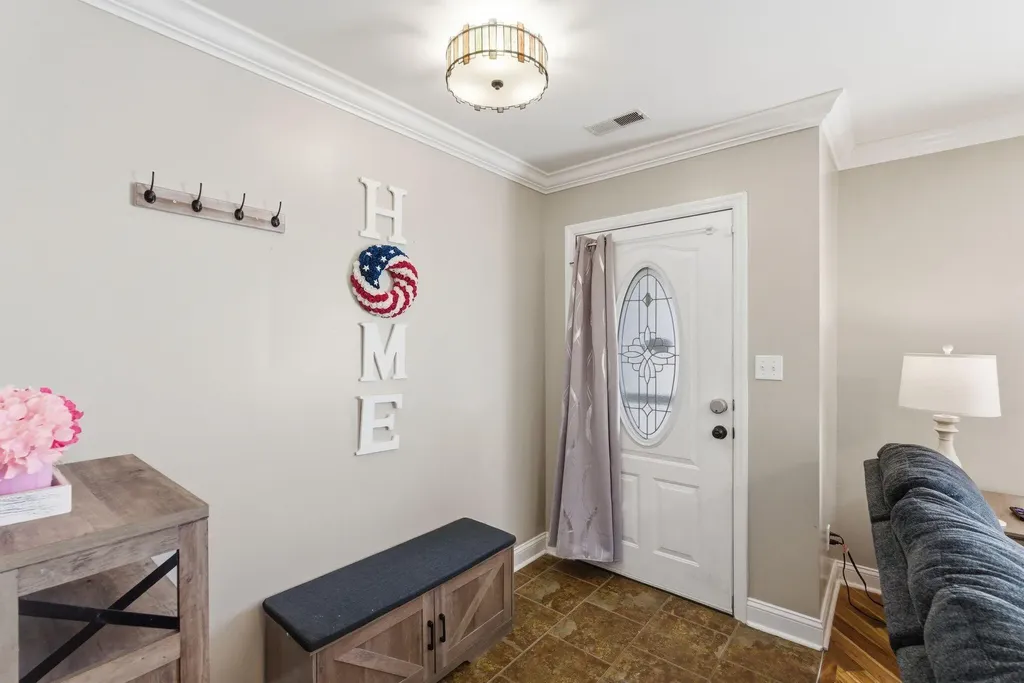 308 Oxford Circle Richmond KY 40475