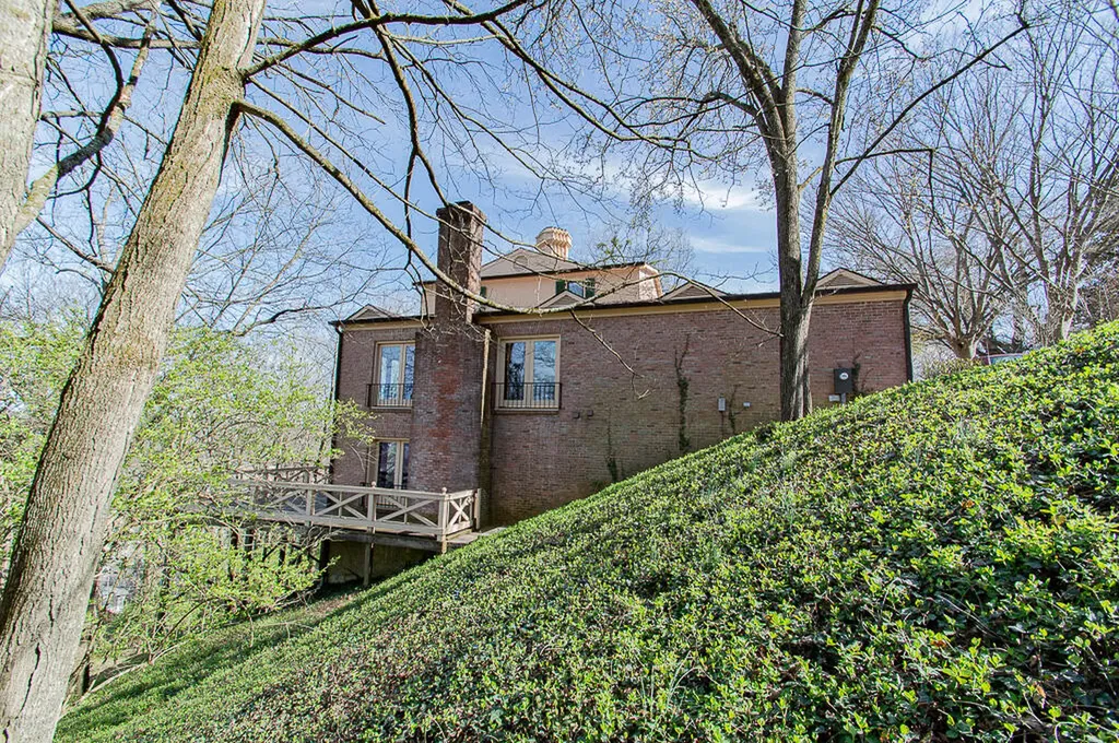 205 Capital Heights Drive Frankfort KY 40601