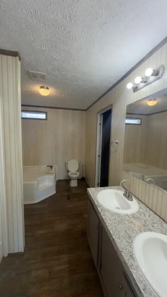2825 Puncheon Creek Road Eubank KY 42567