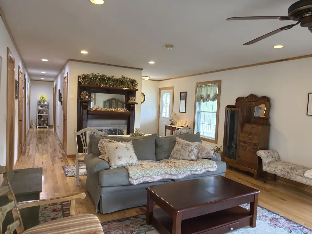 1461 Greasy Ridge Road Stanford KY 40484