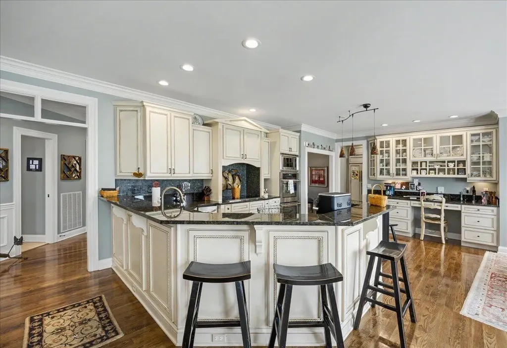 2328 Thistle Park Lexington KY 40509