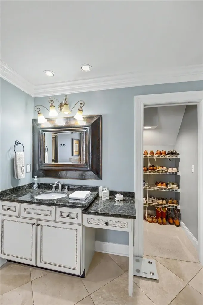2328 Thistle Park Lexington KY 40509
