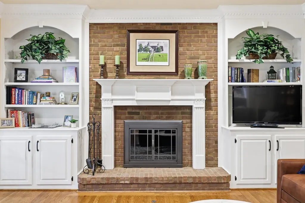 4040 Palomar Boulevard Lexington KY 40513