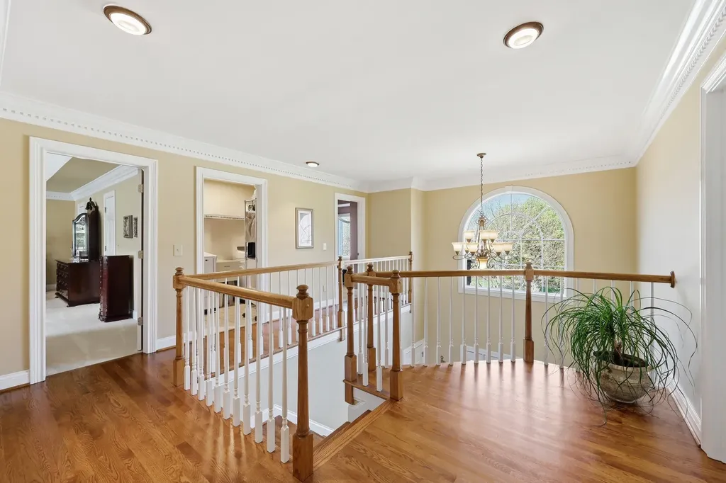 4040 Palomar Boulevard Lexington KY 40513