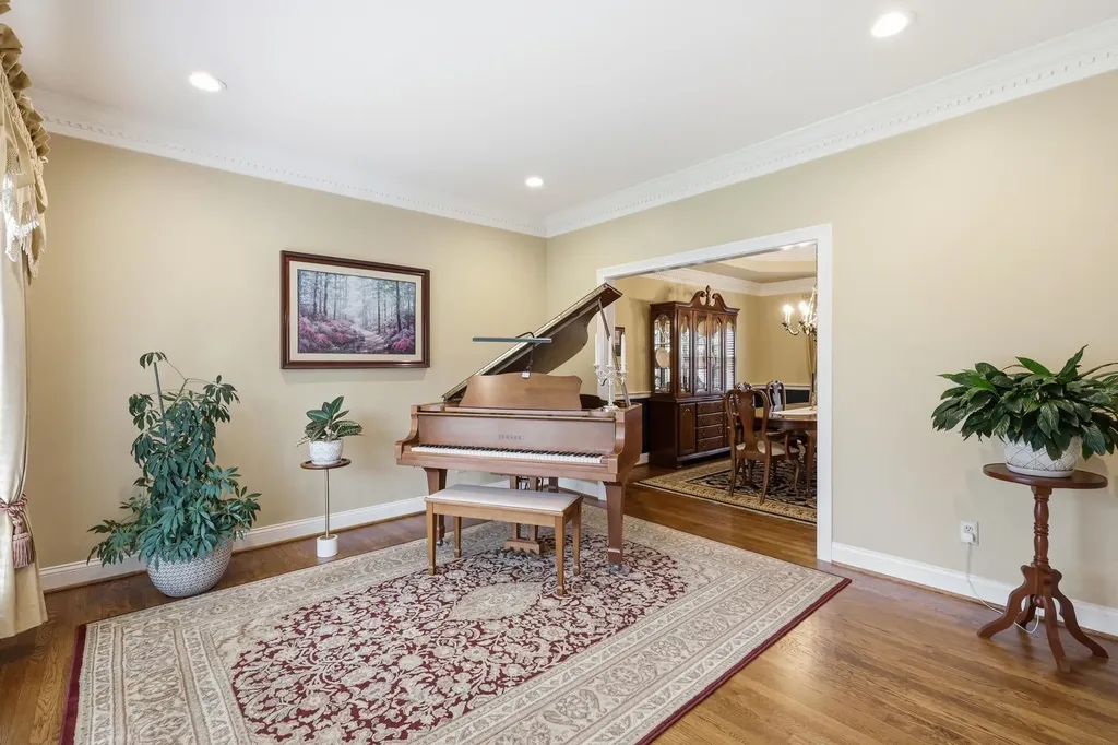 4040 Palomar Boulevard Lexington KY 40513
