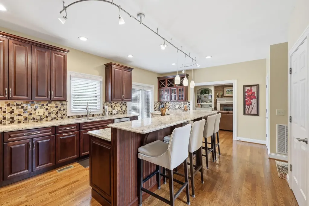 4040 Palomar Boulevard Lexington KY 40513