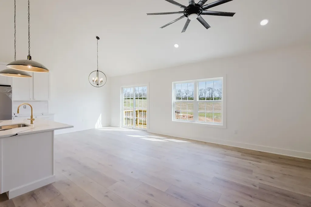 324 Skaggs Boulevard Nicholasville KY 40356
