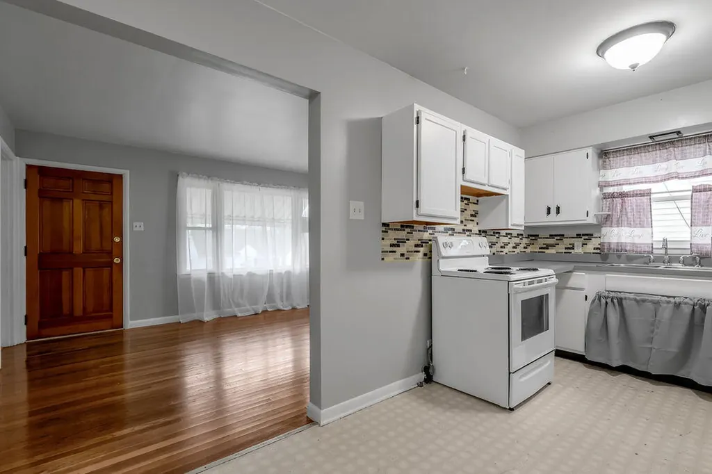 829 Carneal Road Lexington KY 40505