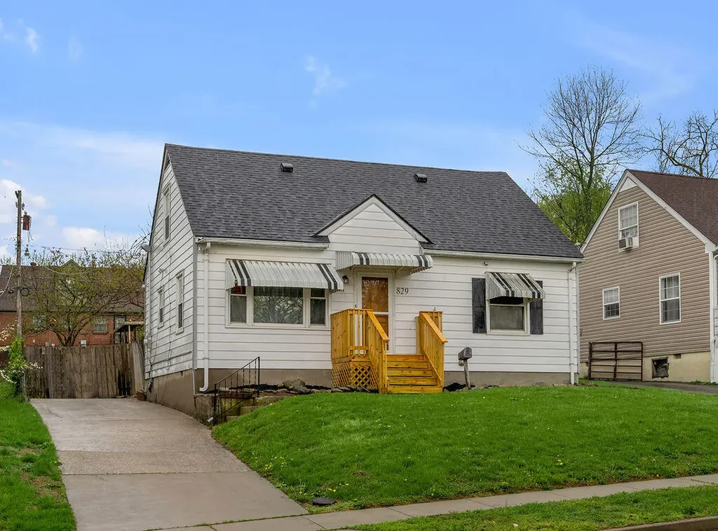 829 Carneal Road Lexington KY 40505