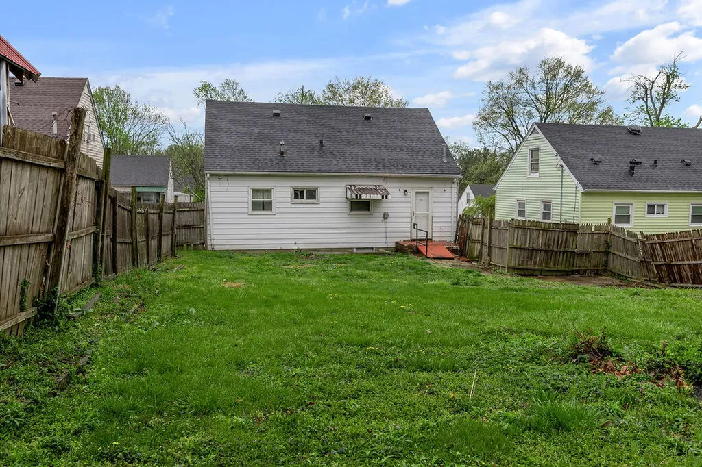 829 Carneal Road Lexington KY 40505