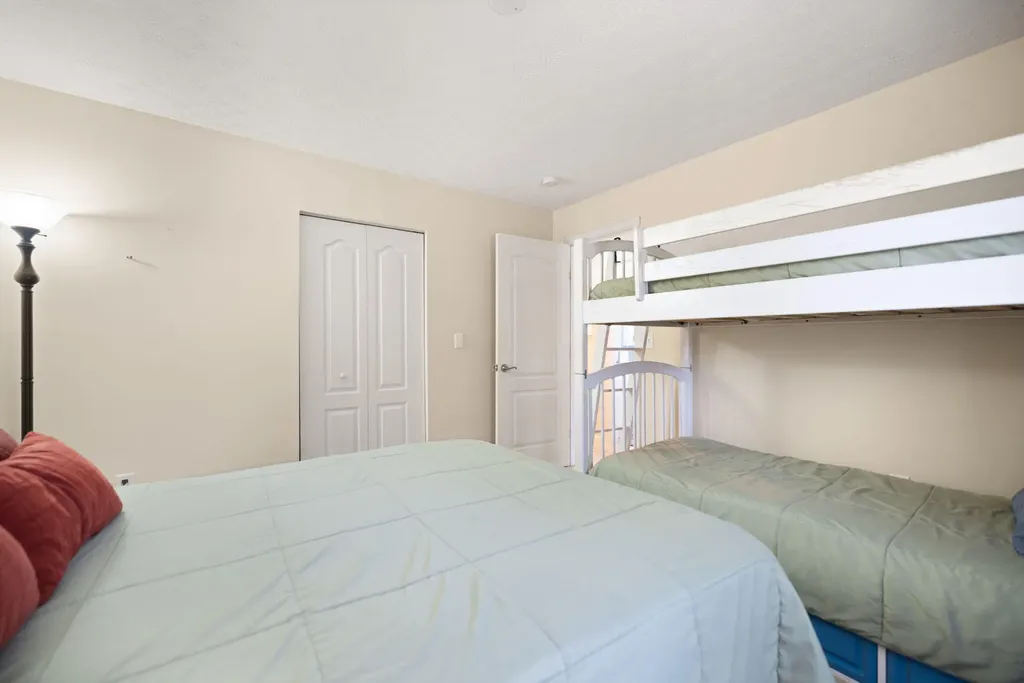 21-2 Woodson Bend Resort Bronston KY 42518