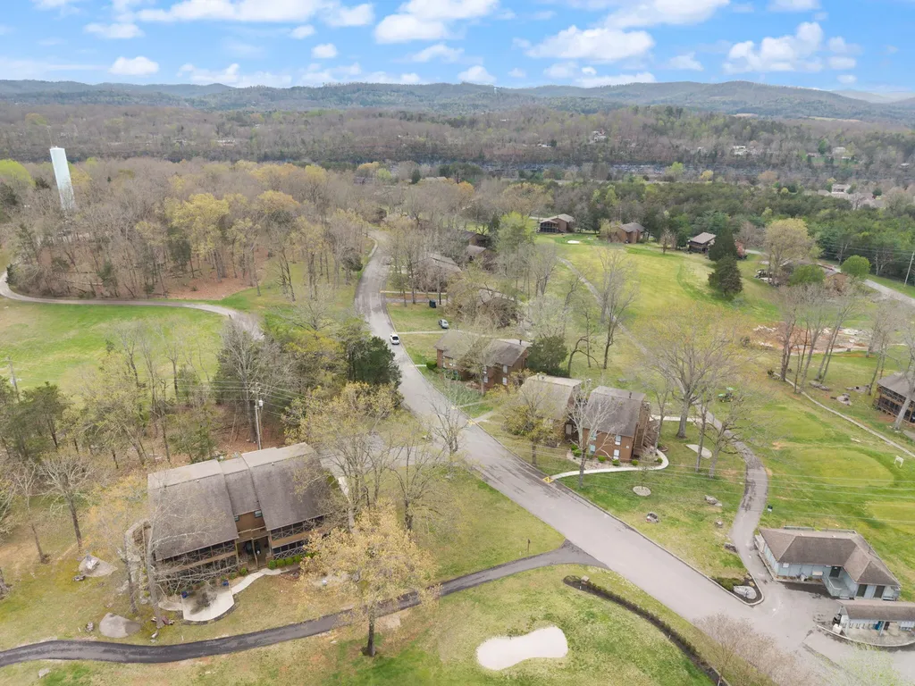 21-2 Woodson Bend Resort Bronston KY 42518