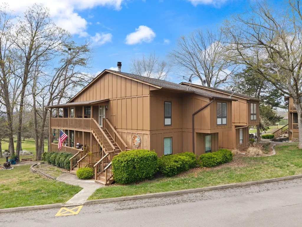 21-2 Woodson Bend Resort Bronston KY 42518