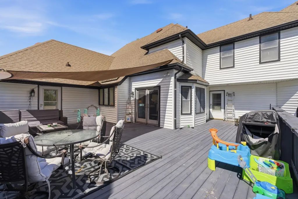 145 S Hill Road Versailles KY 40383